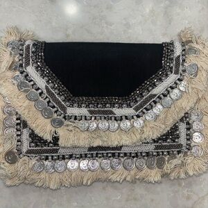 Lulu's Black and Cream Fringe Clutch